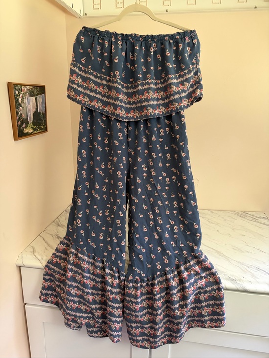Japna Pants - Japna Smocked Off the Shoulder Floral Bell Bottom Jumpsuit Dusty Blue L